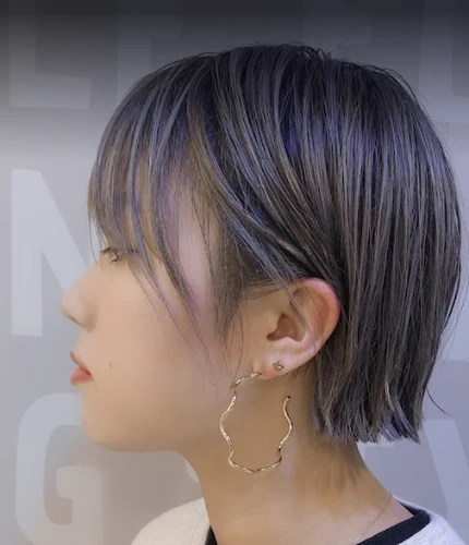 切りっぱなしボブ