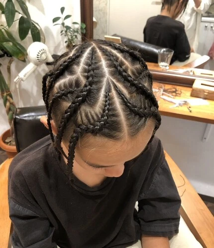 LINE_ALBUM_特殊系スタイル_コーンロウ金井さん